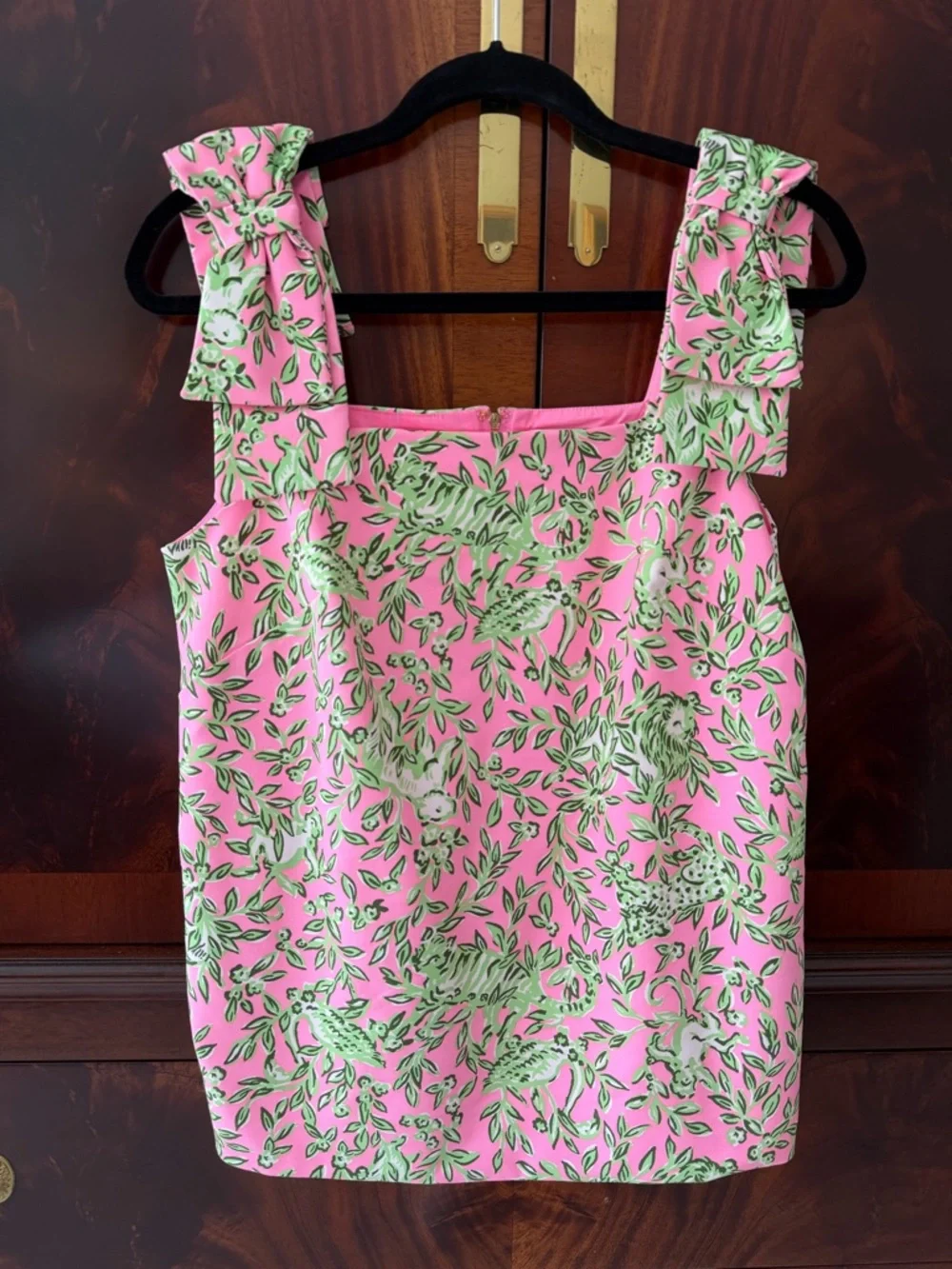Lilly Pulitzer Anders Tunic Alista Shorts Set Mane Character Energy 4 S